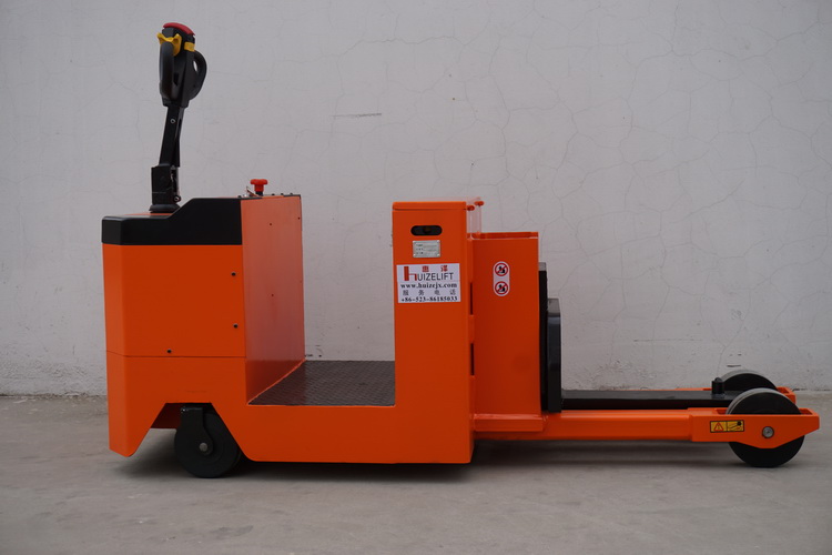 印染行業(yè)專用 5T 電動(dòng)牽引車 量身定制 印染行業(yè)專用 5T 電動(dòng)牽引車 量身定制